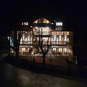 & Bichler Hotel